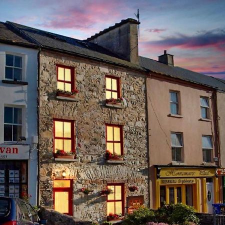 White Heather House Clifden Town Square Экстерьер фото
