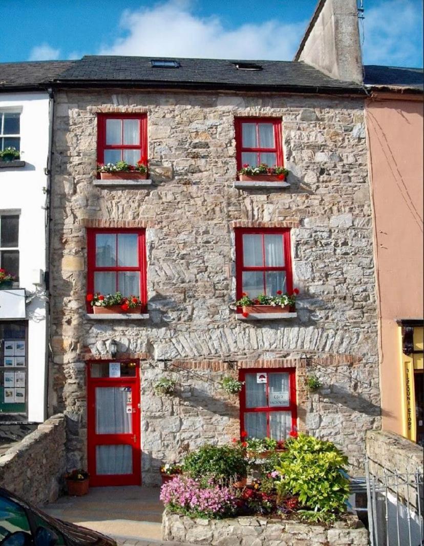 White Heather House Clifden Town Square Экстерьер фото