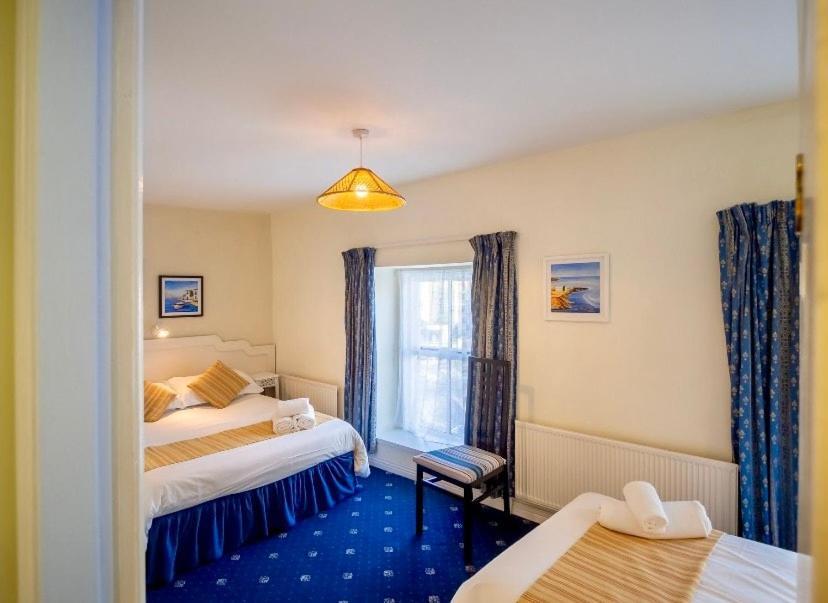White Heather House Clifden Town Square Экстерьер фото