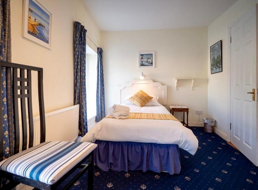 White Heather House Clifden Town Square Экстерьер фото